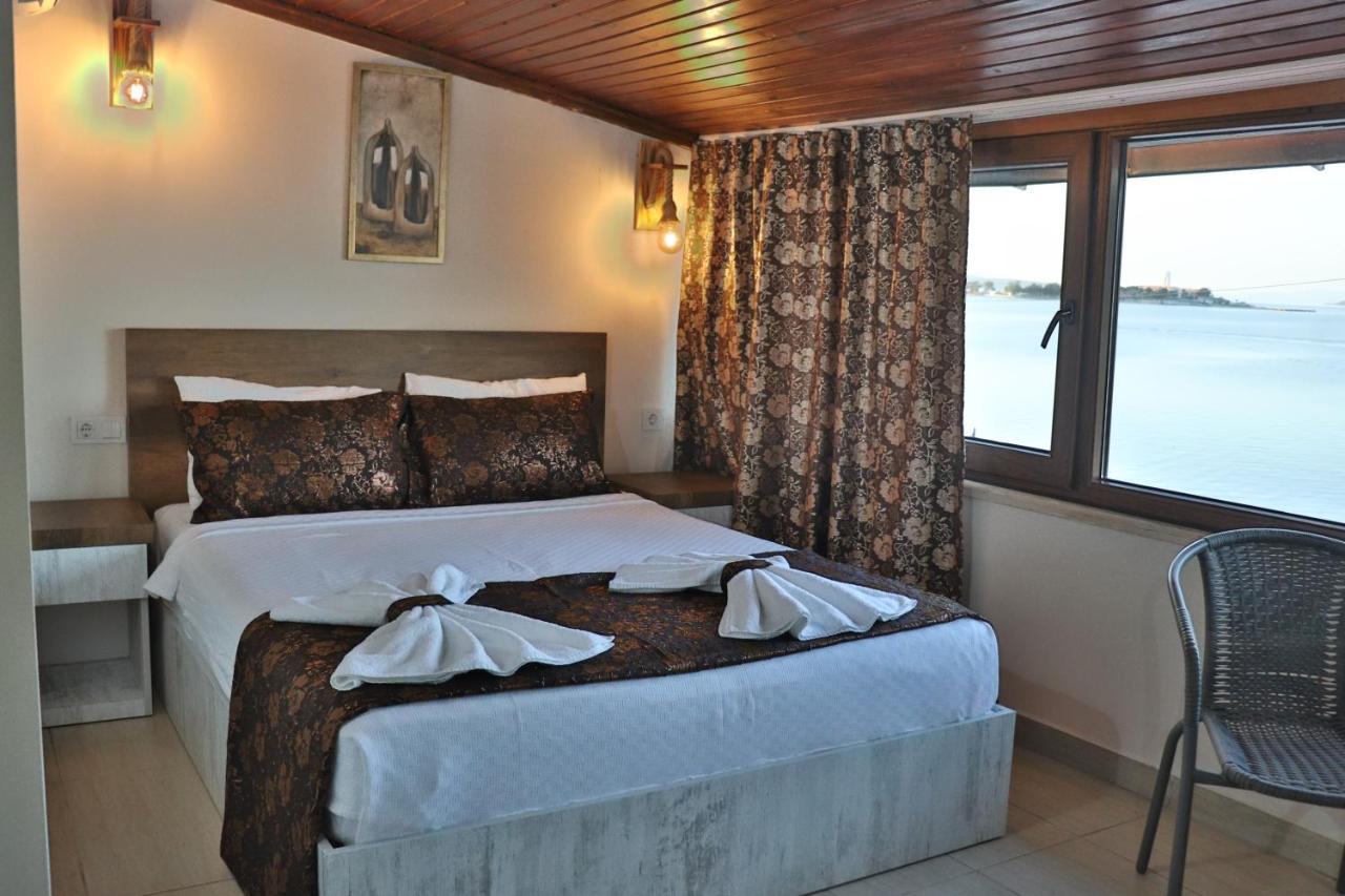 Trend Cesmealti Hotel & Lounge อิซมีร์ ภายนอก รูปภาพ